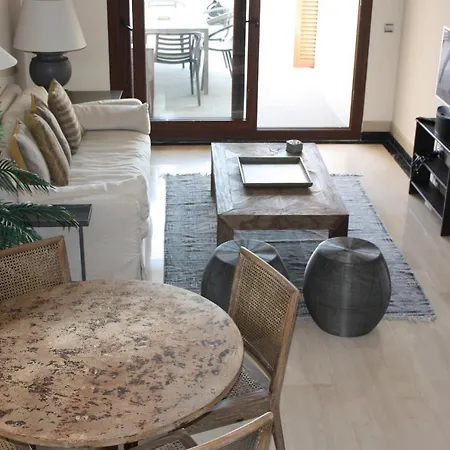 123 - Penthouse With Private Pool