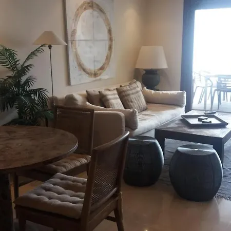 123 - Penthouse With Private Pool